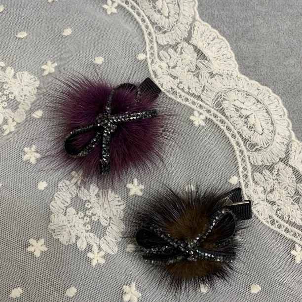 X018气质球球蝴蝶结别夹