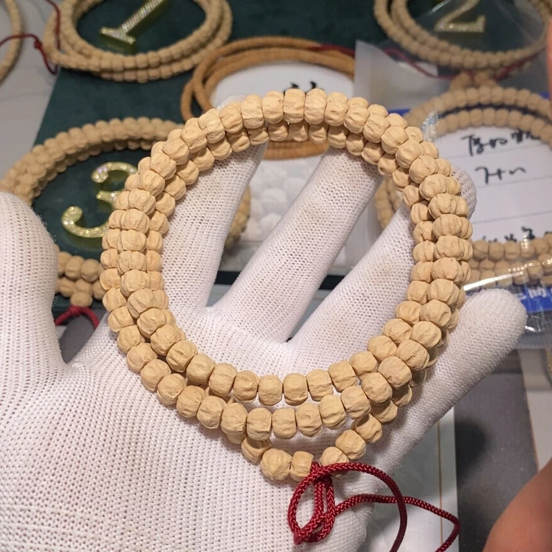 柏香籽/百香籽吊坠张**仔