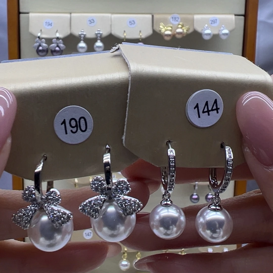 淡水珍珠耳饰未镶嵌