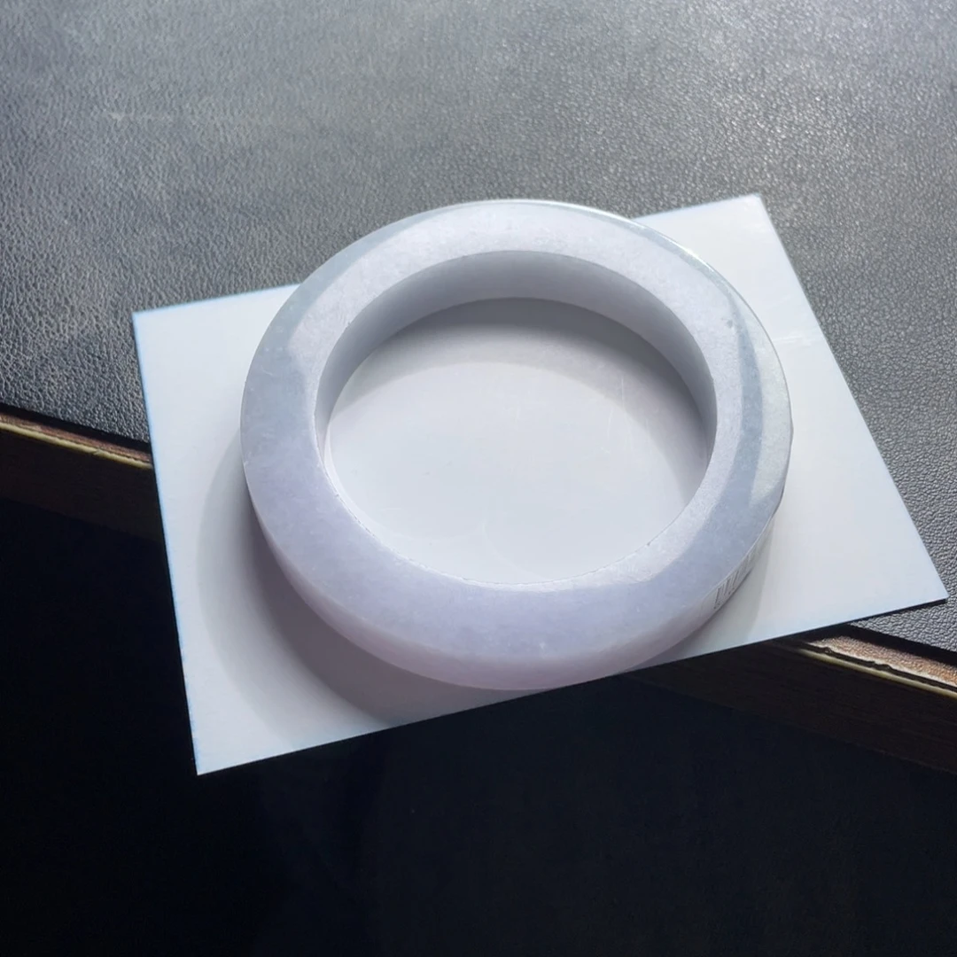 陈***涵定制翡翠未镶嵌翡翠