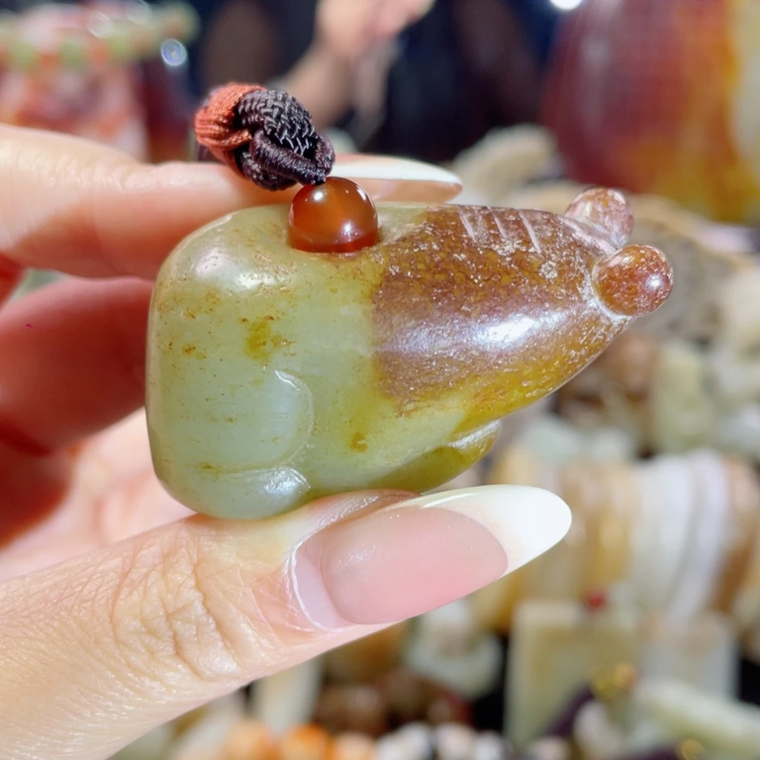 和田玉未镶嵌把件26