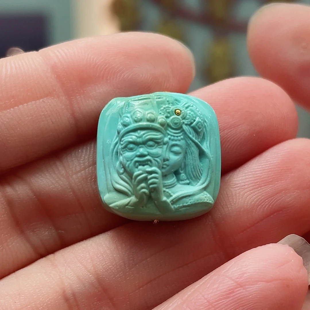 绿松石颈饰未镶嵌