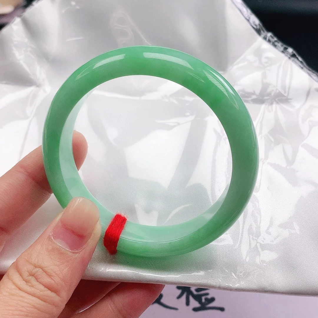 翡翠手镯未镶嵌53圈2461