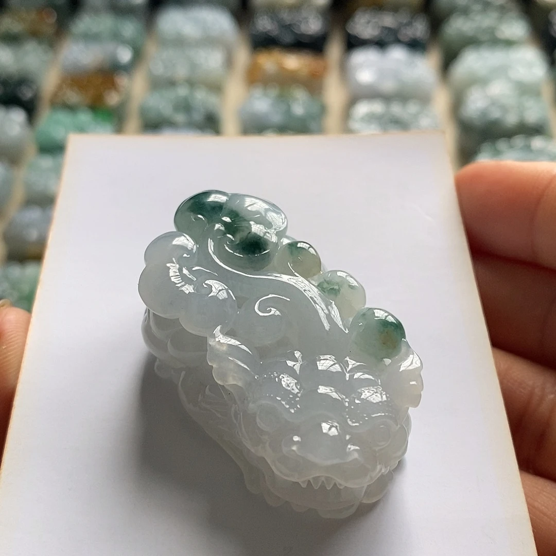 颈饰未镶嵌翡翠天然翡翠貔貅吊坠
