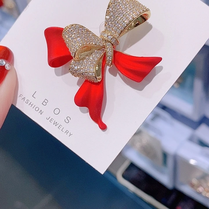 锆石铜合金红色蝴蝶结胸针