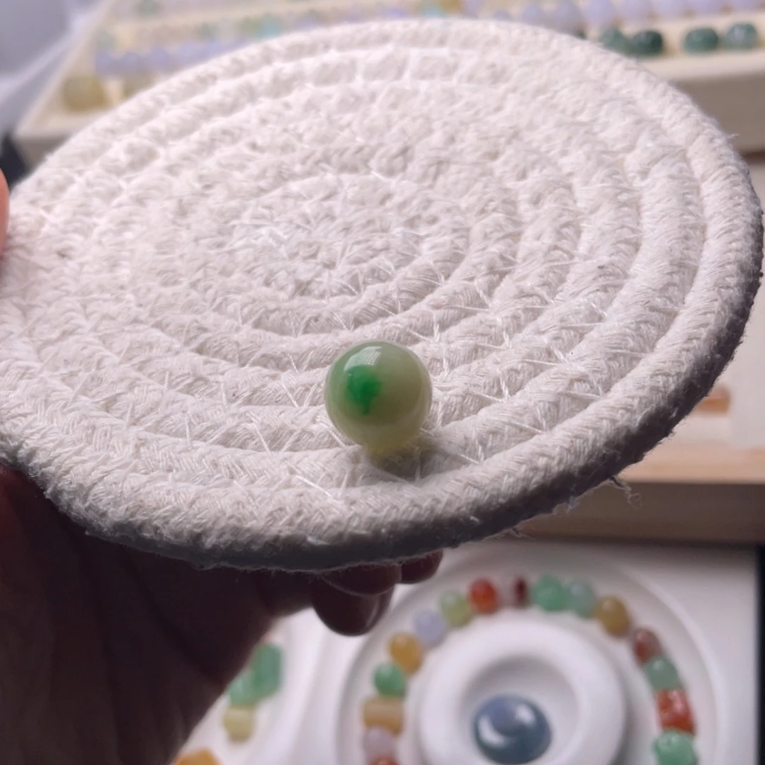 未镶嵌手链翡翠卡11.3绿珠