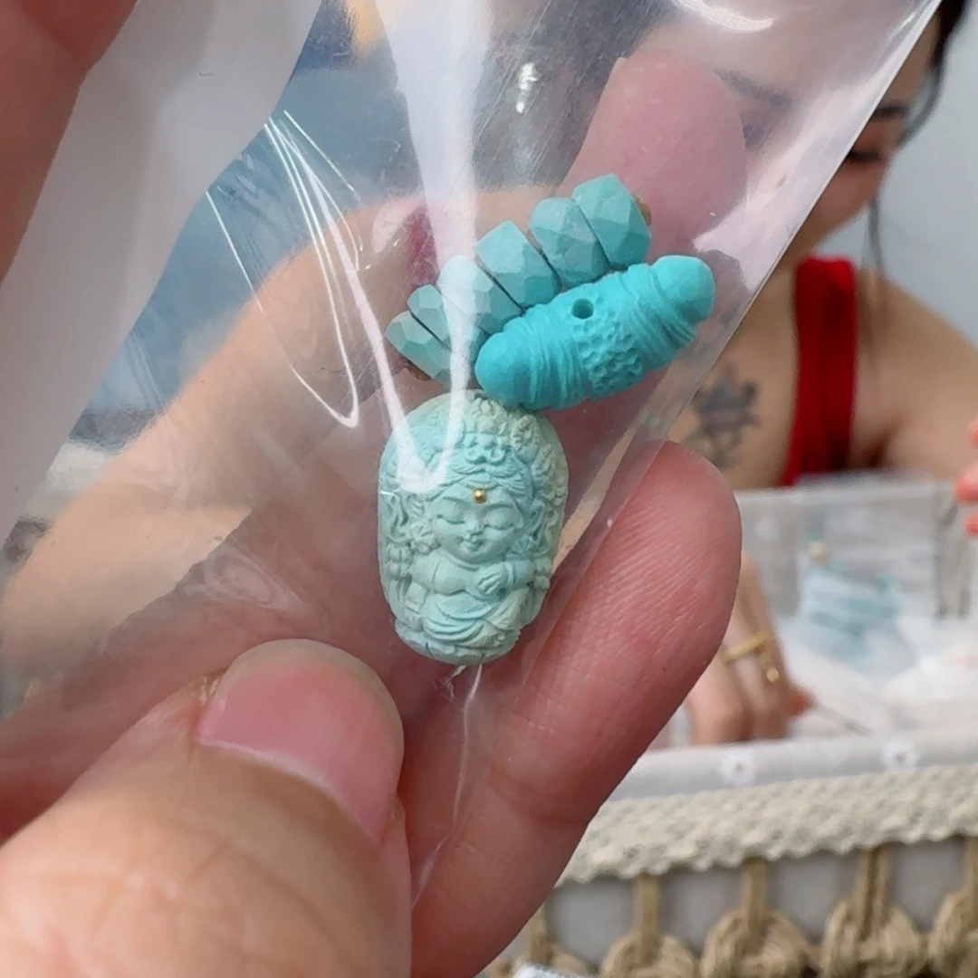 未镶嵌绿松石珠宝奇石