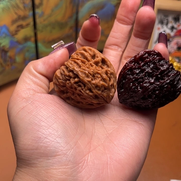 度***。核桃地闷文玩手把件天使之翼