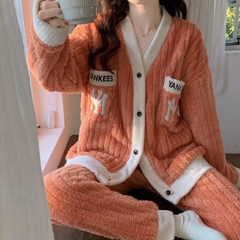 家居服套装冬天的睡衣保暖春秋毛绒