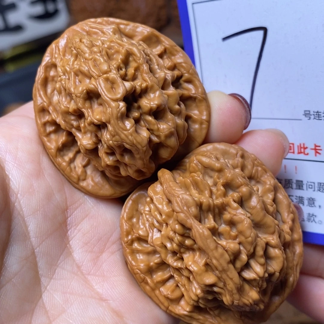 文玩核桃把件44虎头7