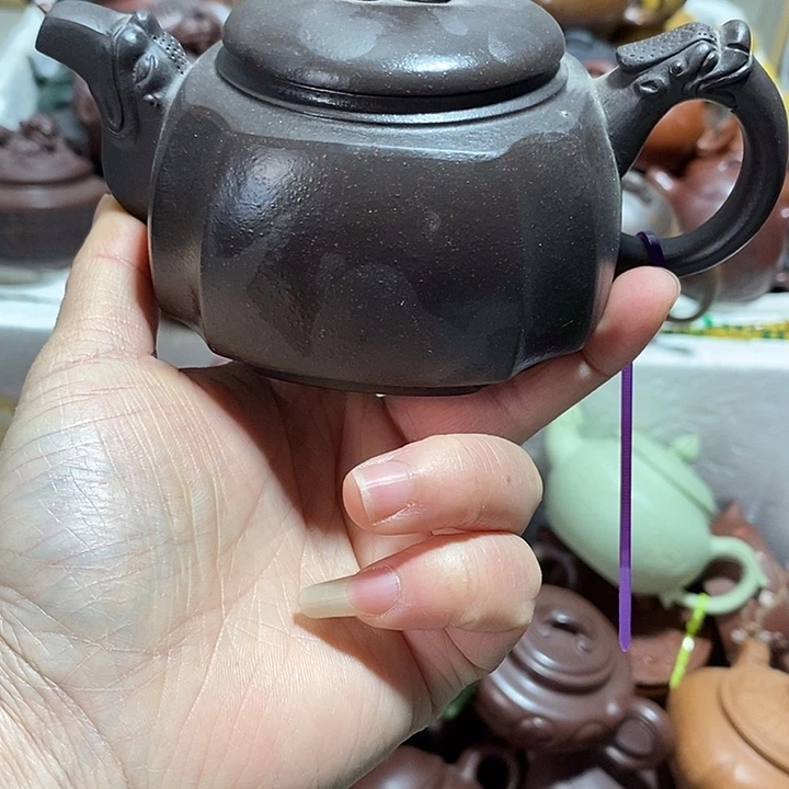 紫砂茶壶微瑕微笑