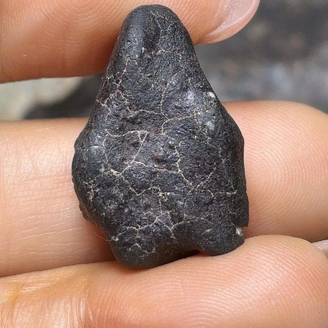 炫***冰铁合金利比亚目击石陨