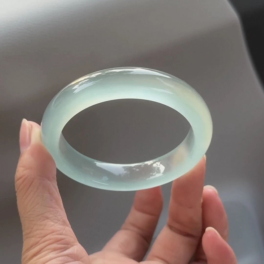 非金属仿水晶手镯 甜美薄荷冰绿女款宝石光冰透镯子