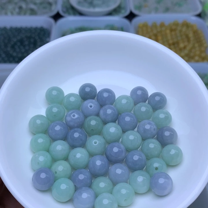 翡翠散珠卡10冰紫绿20个（微瑕）