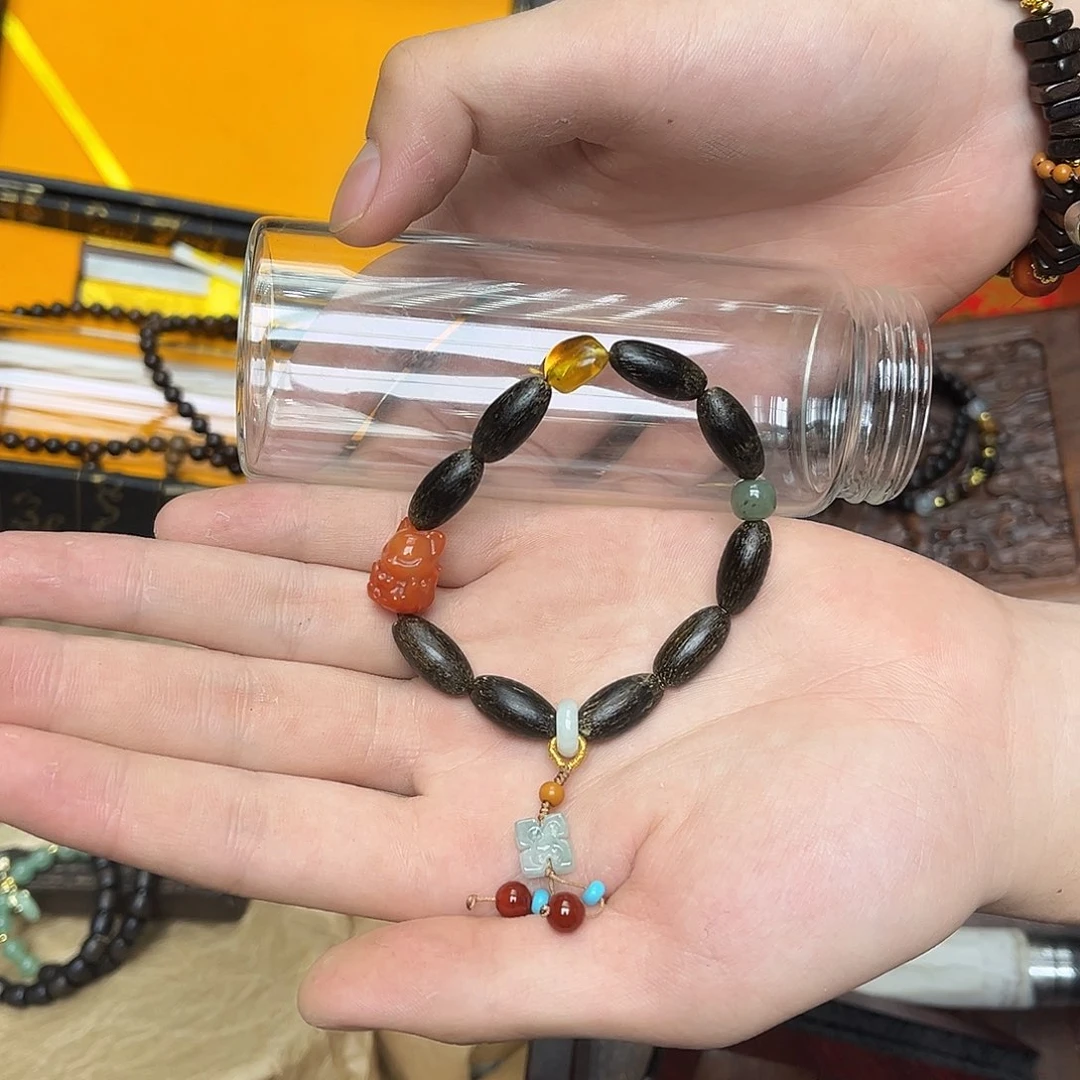 大叶紫檀（黑酸枝木类）