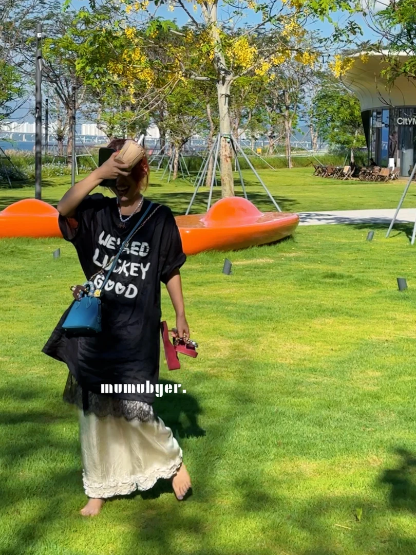 MUMUBYER •“夏日可露丽”真两件苎麻字母印花拼接蕾丝背心裙