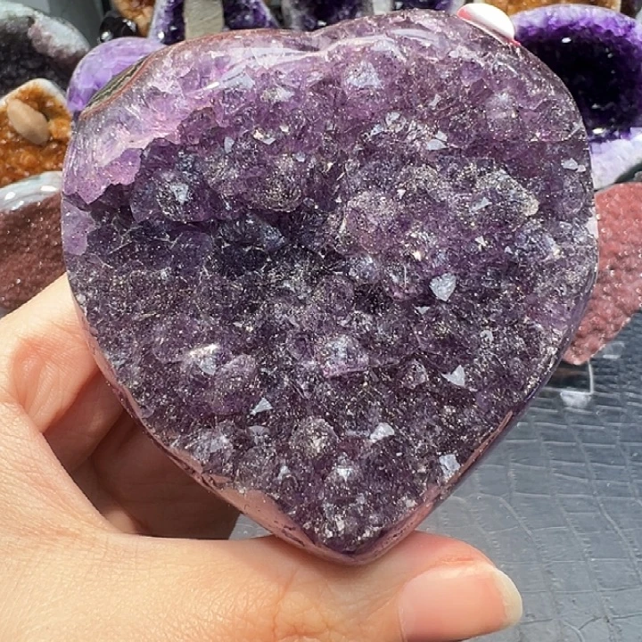 珠宝半成品未镶嵌紫晶