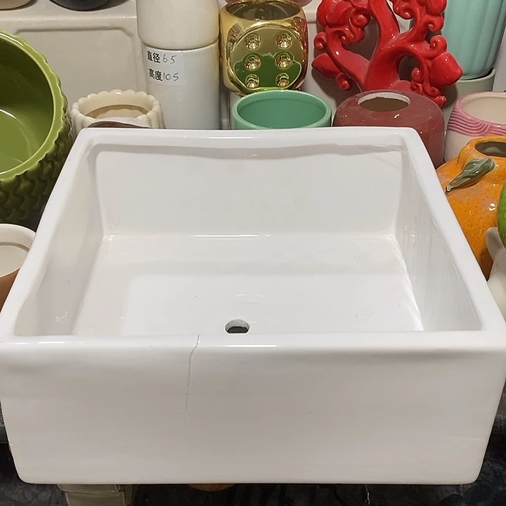 陶瓷花盆有孔 瑕疵介意勿拍