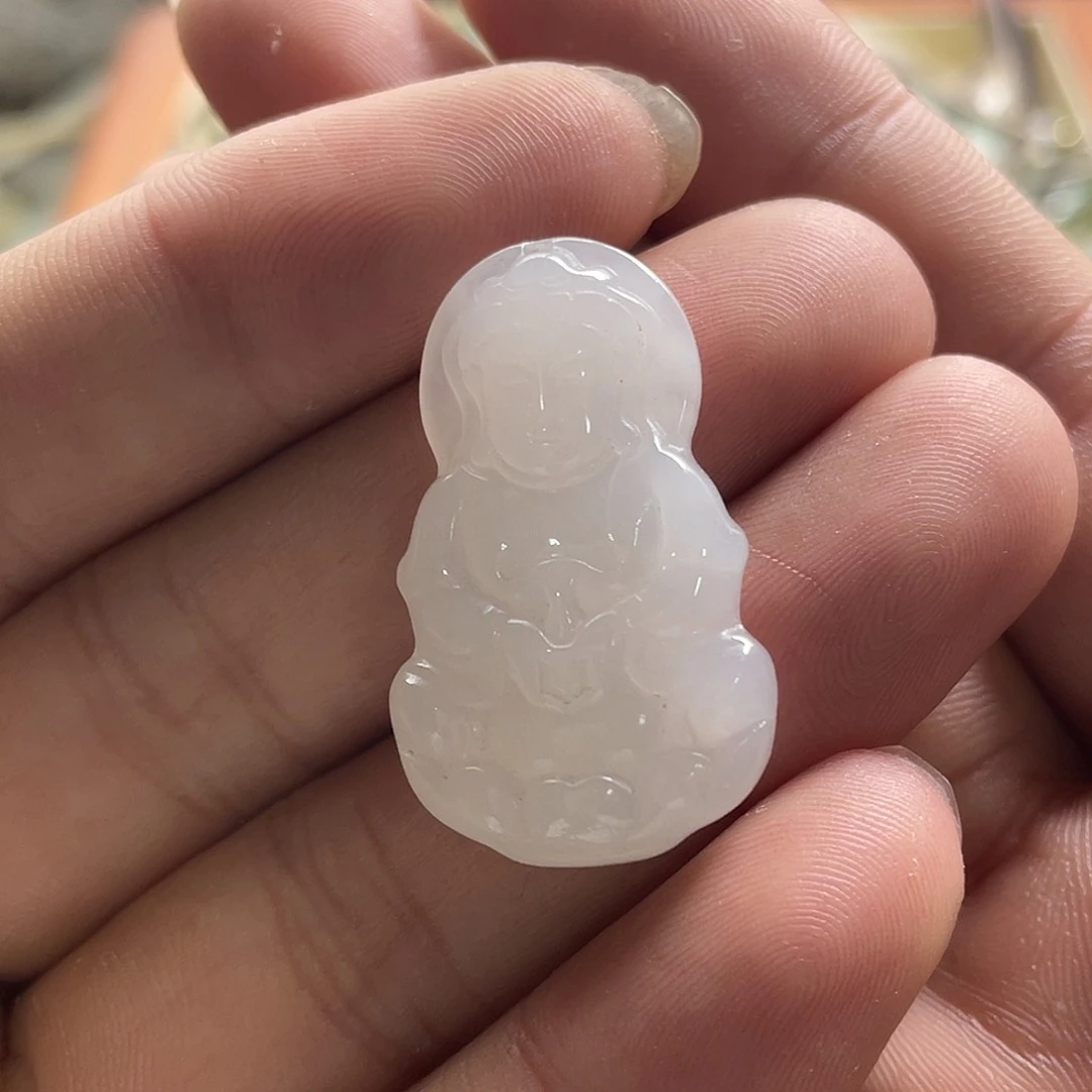 和田玉未镶嵌颈饰虎****辰白玉观音吊坠