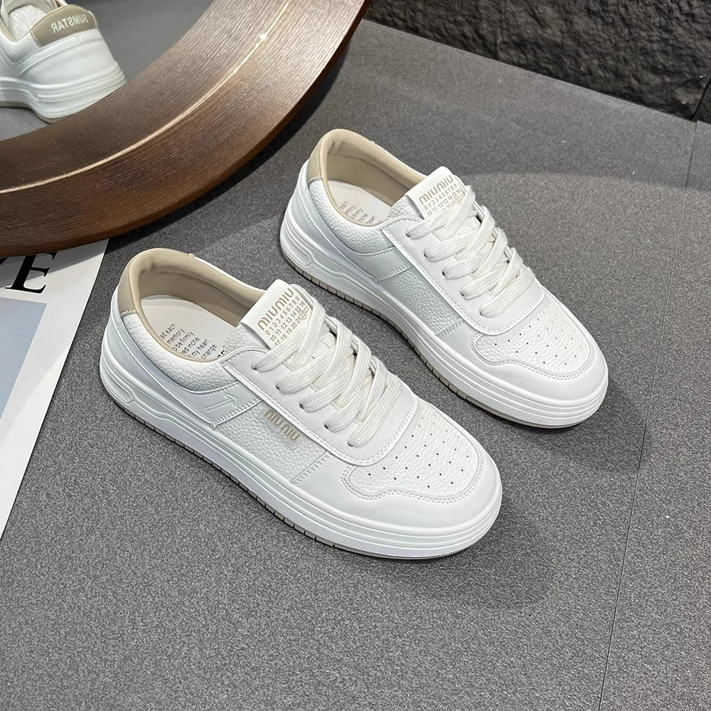 Moleubak踩屎感小白鞋女款2025新款夏季百搭轻便休闲运动板鞋女