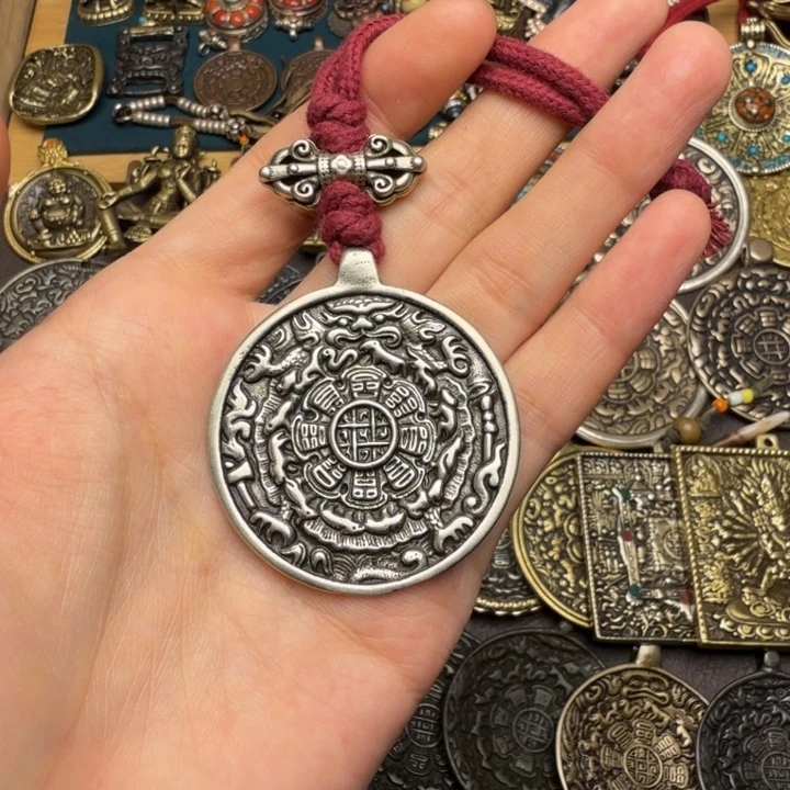 藏传文玩九宫如图