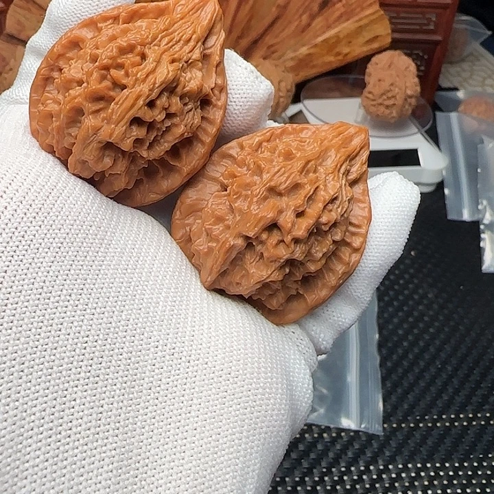 文玩核桃吊坠十三陵鸡心39➕福利