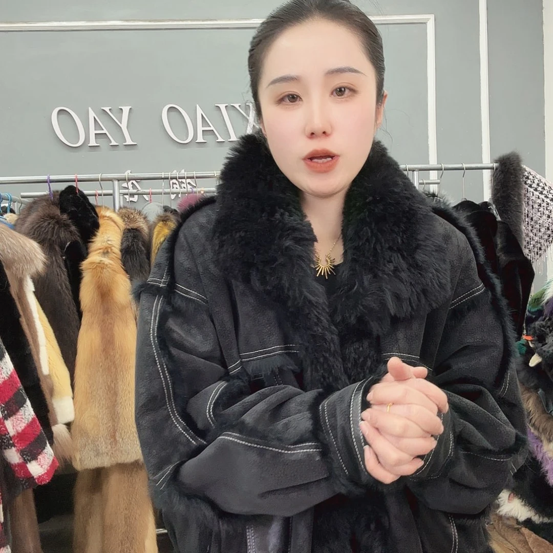 姚小妖家高端皮草