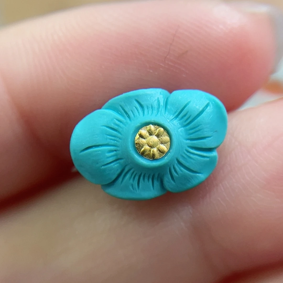 未镶嵌绿松石珠宝奇石