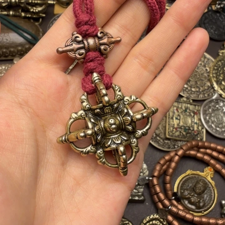 藏传文玩九宫如图