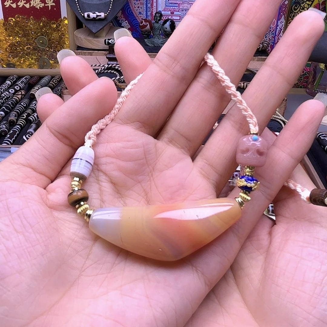 玛瑙/玉髓未镶嵌颈饰