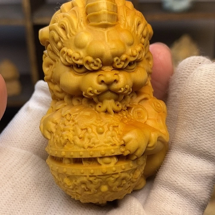 木黄杨木貔貅手把件