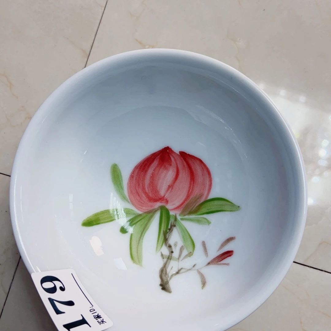 景德镇陶瓷手工手绘制作