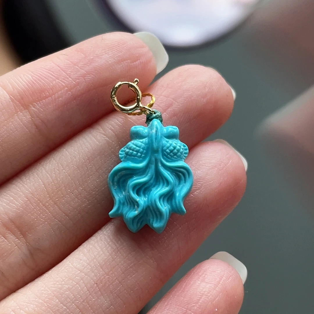 未镶嵌绿松石颈饰