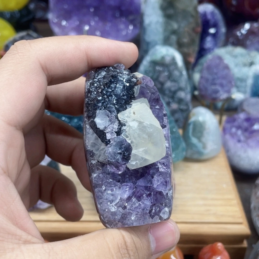 未镶嵌大型摆件（非配饰）紫晶