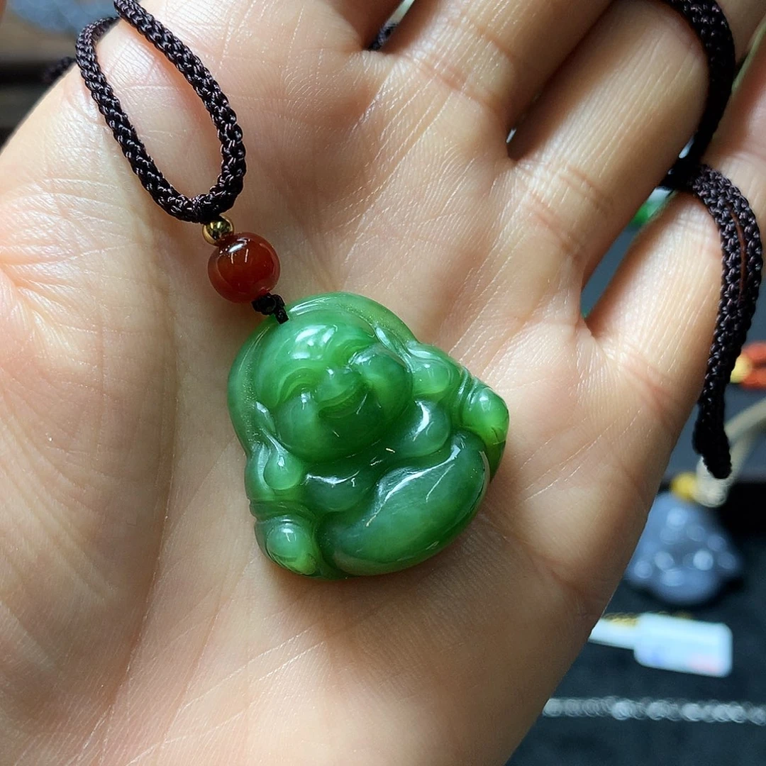 和田玉颈饰未镶嵌浮**梦