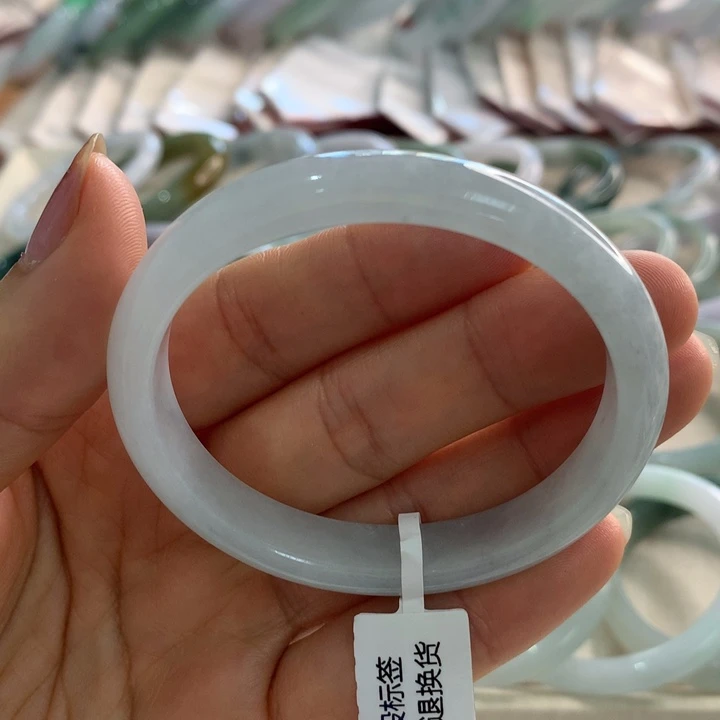 翡翠未镶嵌手镯贵妃53.8