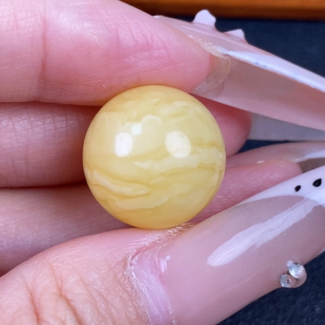 琥珀未镶嵌珠宝奇石294