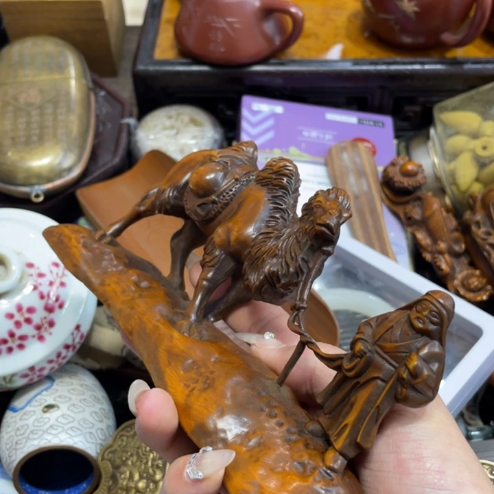 端景台紫檀木类木