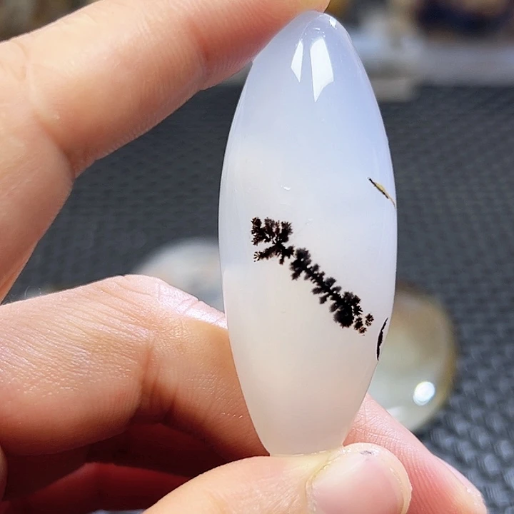 玛瑙/玉髓未镶嵌珠宝半成品