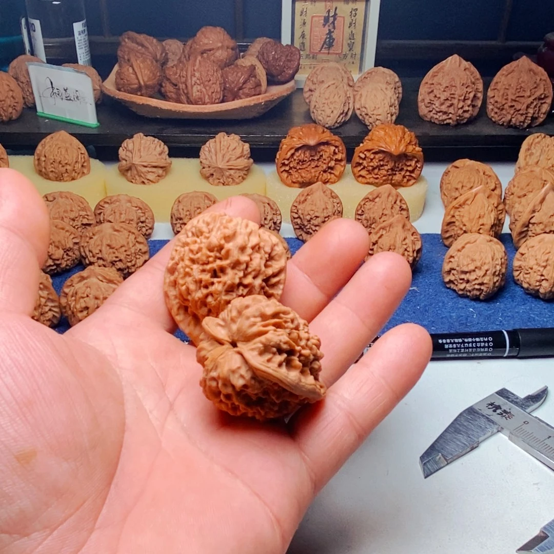 把件文玩核桃A***周官帽0674