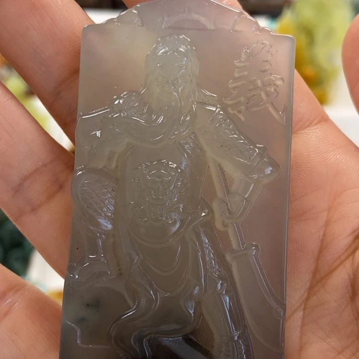 蛇纹石玉颈饰未镶嵌心****后