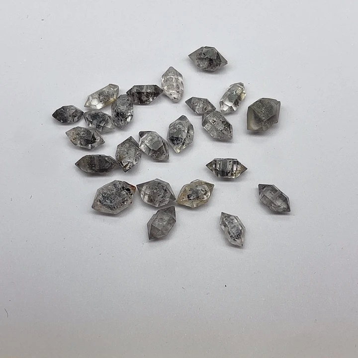 水晶手串未镶嵌美****我23颗闪灵钻