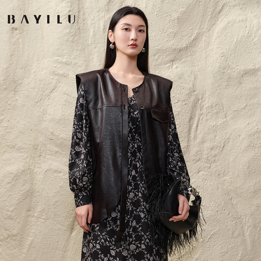 【品牌】芭依璐2025春季新款皮衣马甲91W5991