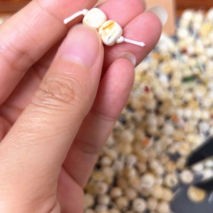 裸石蜜蜡未镶嵌8.2mm一多