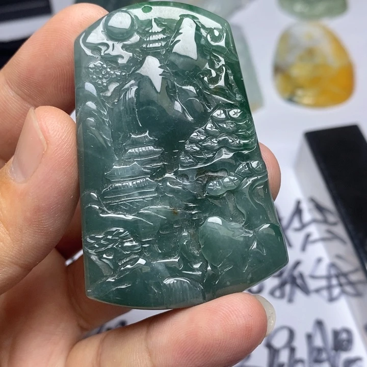 颈饰未镶嵌翡翠翡翠