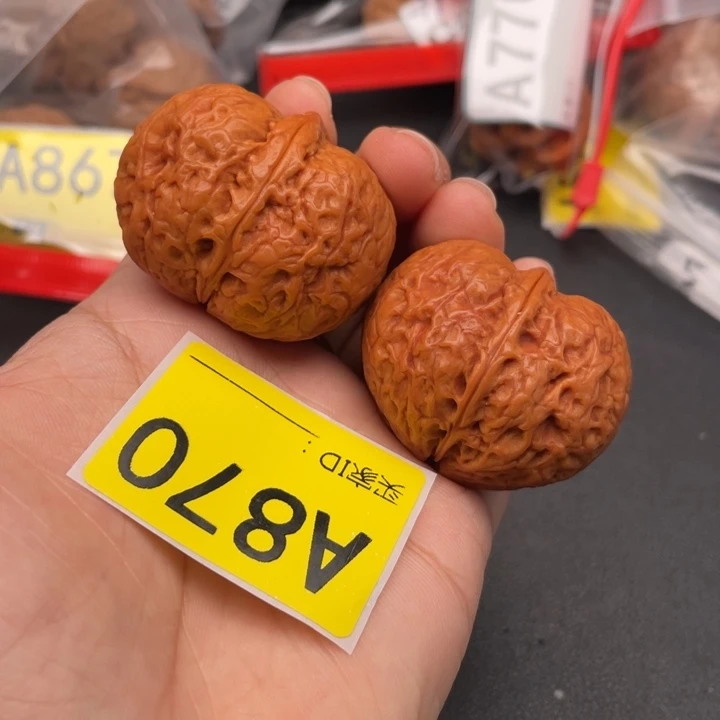 文玩核桃吊坠核桃