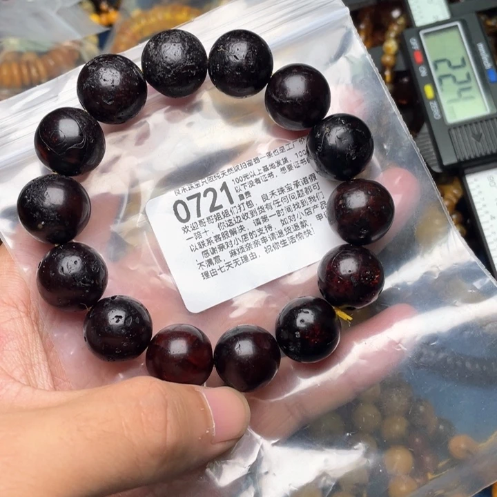 琥珀未镶嵌珠宝奇石
