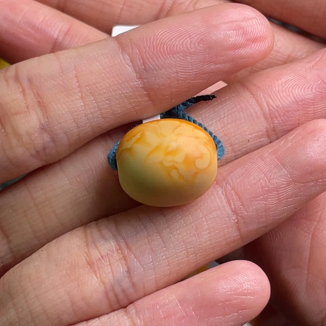 未镶嵌颈饰琥珀w***y琥珀蜜蜡