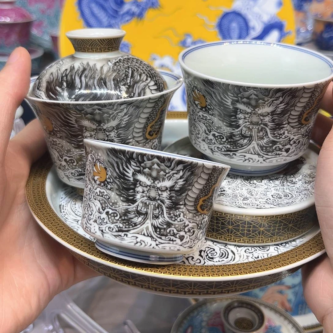 景德镇陶瓷艺术品