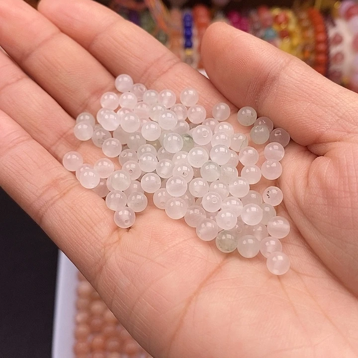 未镶嵌卡5天山翠100个玛瑙/玉髓